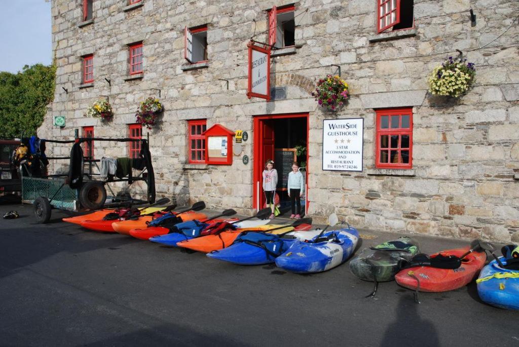 Waterside Guesthouse Graiguenamanagh Buitenkant foto