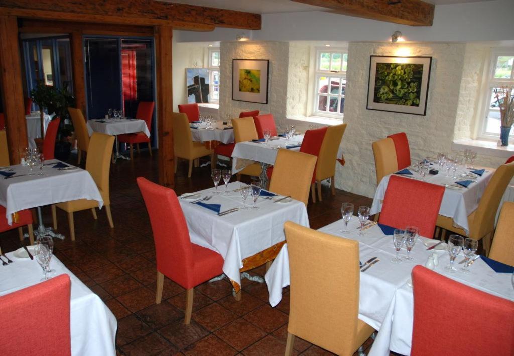 Waterside Guesthouse Graiguenamanagh Buitenkant foto